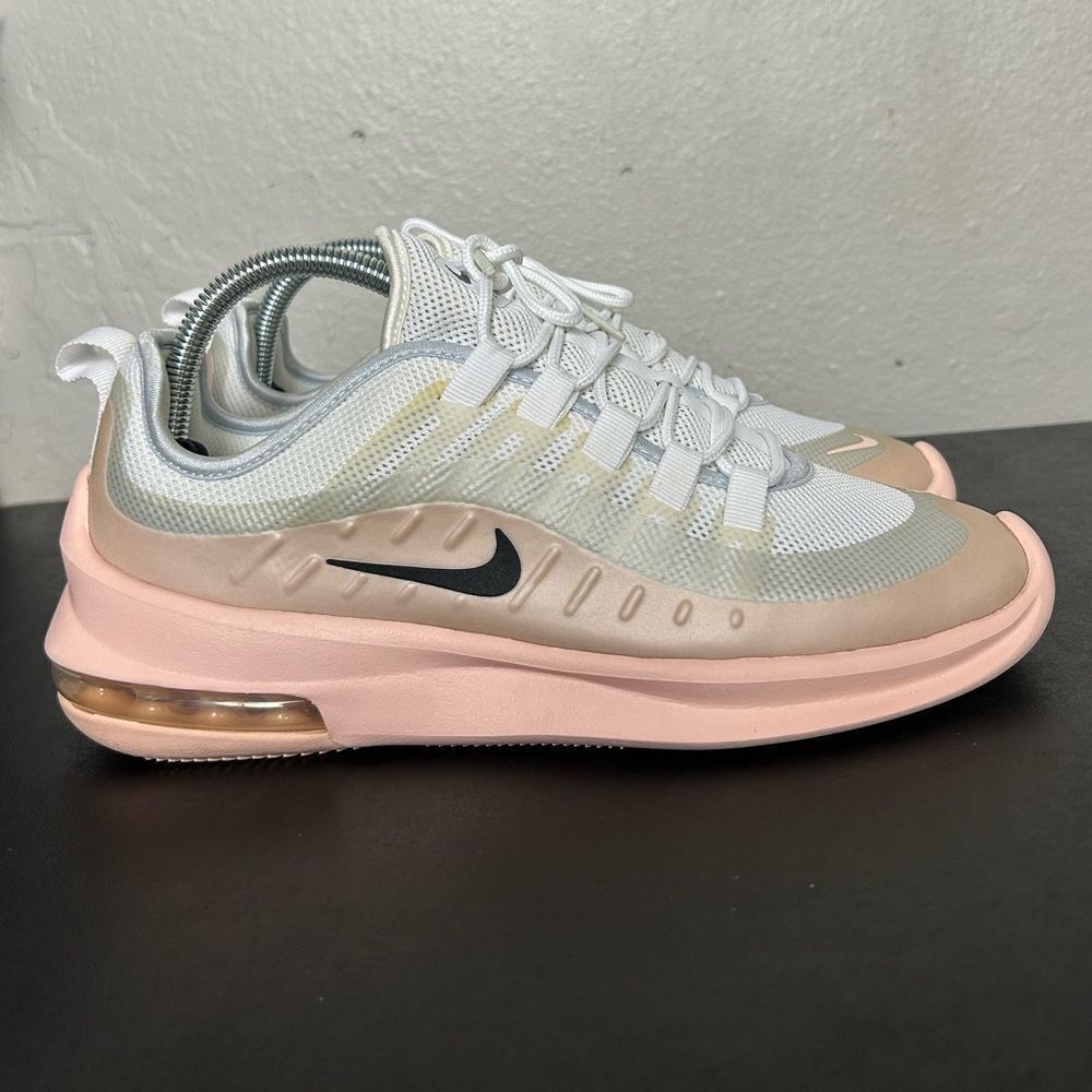 Nike Women's Nike Air Max Axis /color way: washed coral aura Size 9 AA2168-108 - Picture 2 of 8